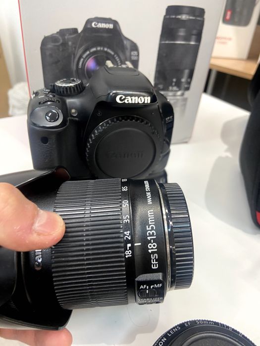 Canon EOS 550D в комплекте