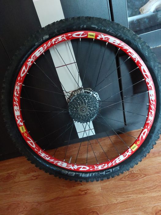 Vând roată spate 26 Mavic Deemax,butuc  Hope  pro 7