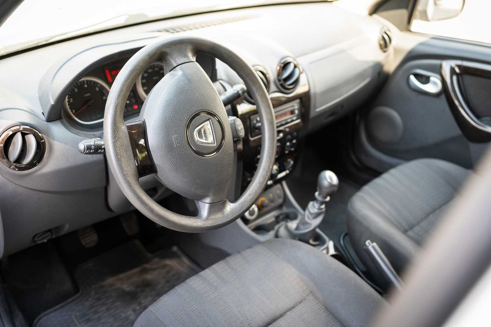 DACIA Duster 2011 — imagine 5
