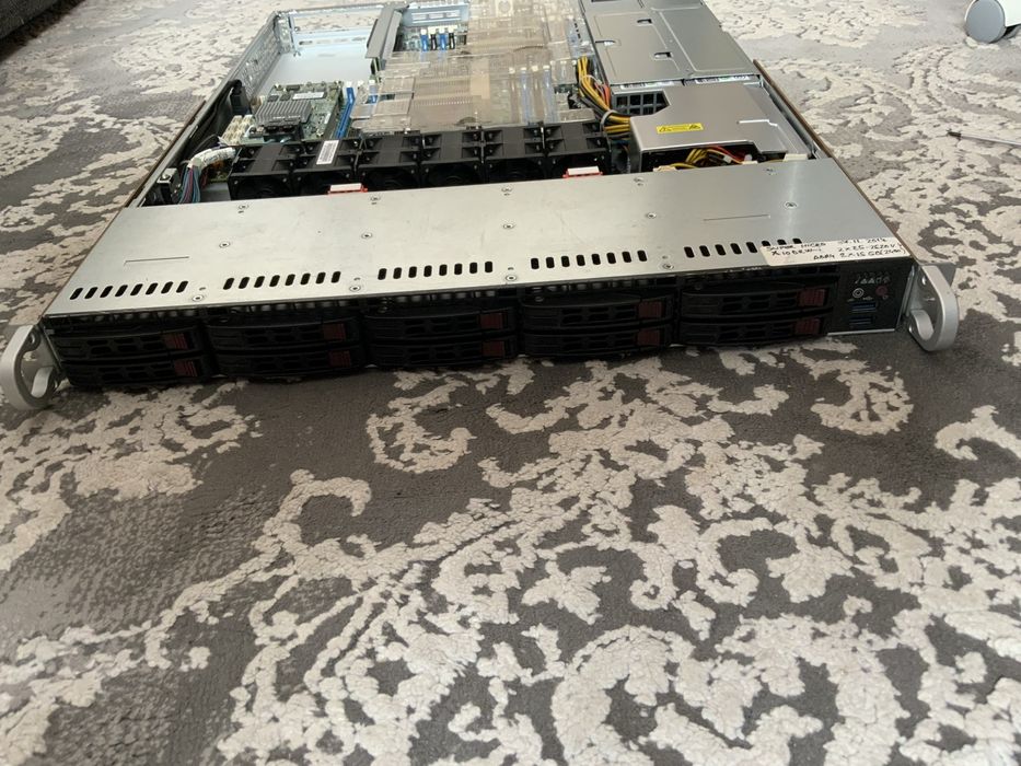 Server nou Supermicro X10DRW-i 2xE5-2620v4, DDR4 ECC, 10x 2.5 HDD/SSD + caddys