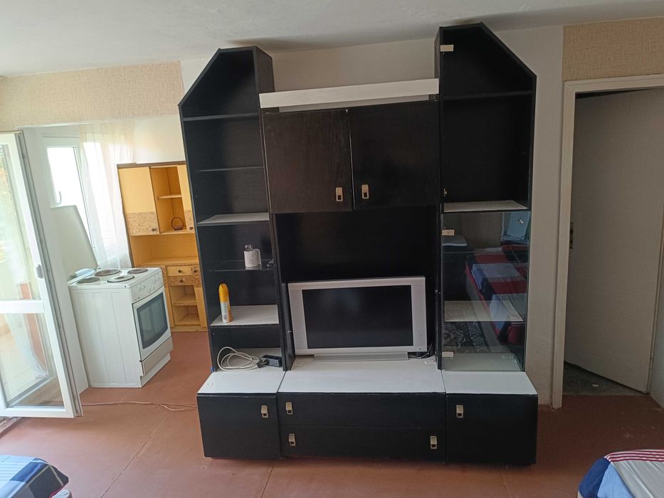 Дава се под наем Ателие в Добрич, Градска болница - 15 кв.м за 127.5 € - Снимка #1