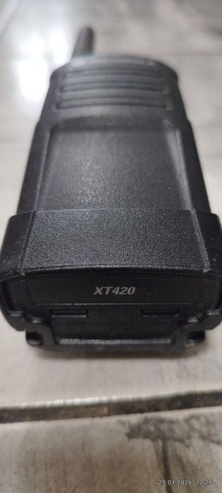 Vând 4 bucăți stație emisie/recepție Motorola TX420, 15 canale, ideala