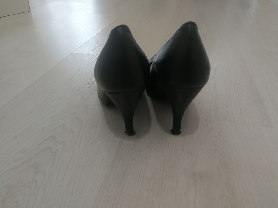 Продаются туфли под hermes