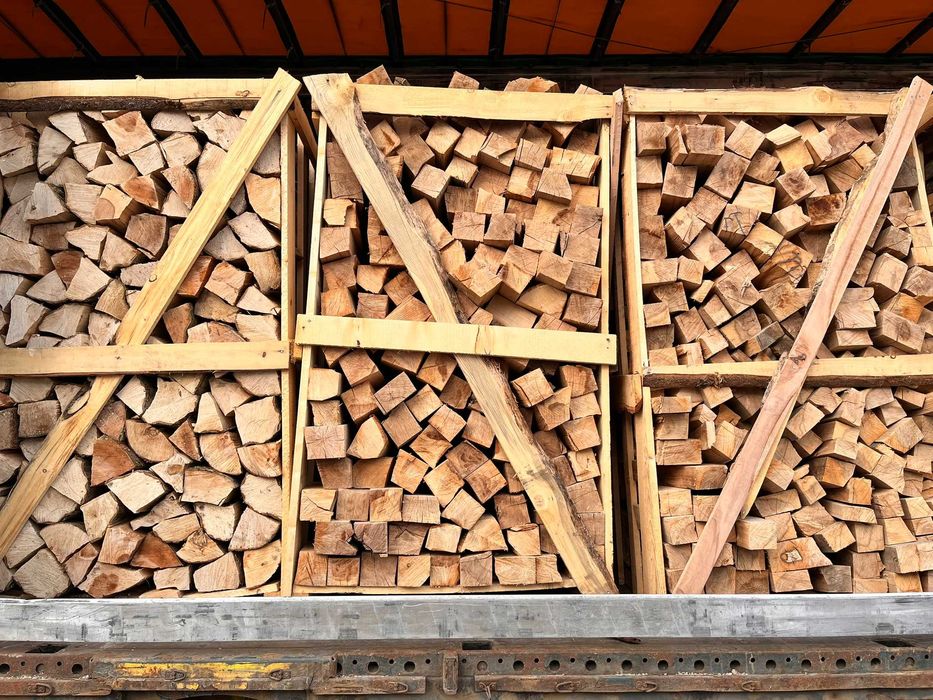 Lemn de foc la TIR - FAG
