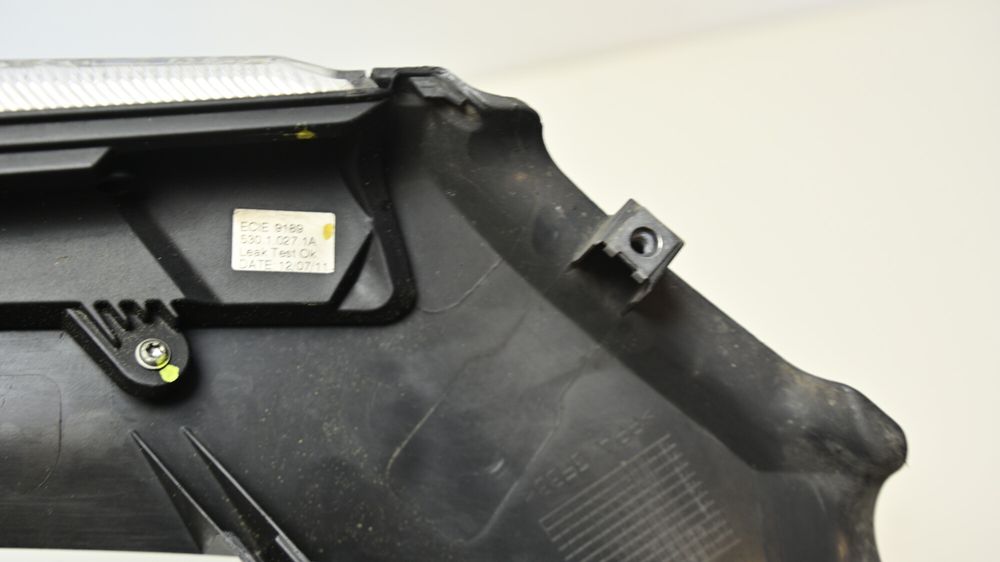 Semnalizare Fata Stanga Cu Carena Ducati Diavel 1200 2010 - 2017