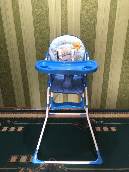 Детский столик