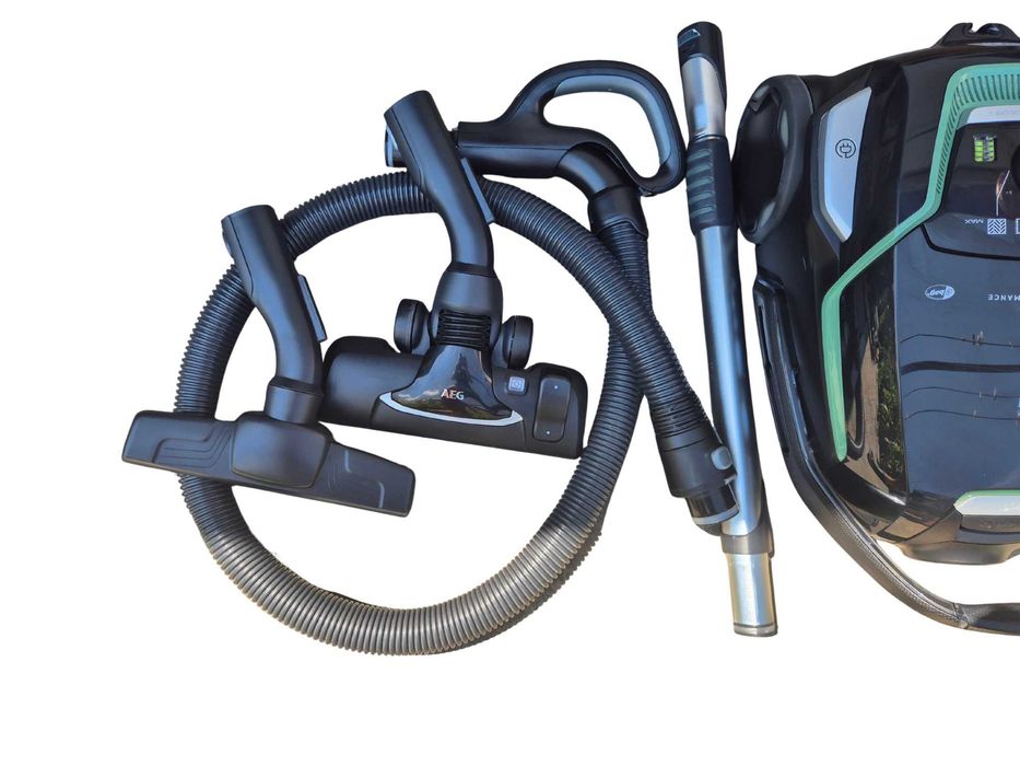 [LICHIDARE]Aspirator cu sac AEG VX9-2-ÖKO, ECO, 700W, 65db, 12m, Ultra-Silențios, 12 luni garanție