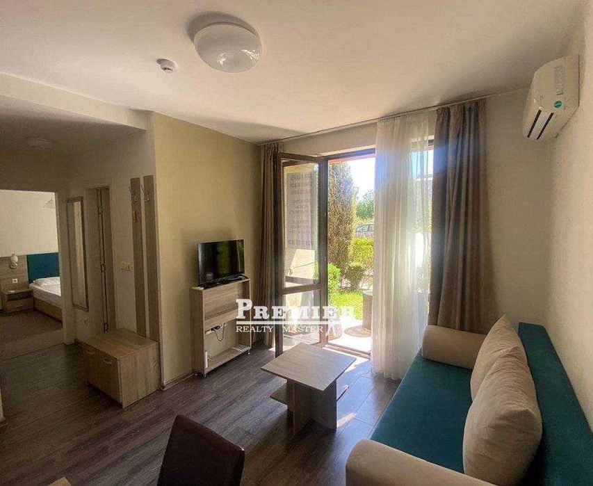 Продава се Двустаен апартамент в к.к. Слънчев бряг - 48 кв.м за 1563 €/кв.м - Снимка #4