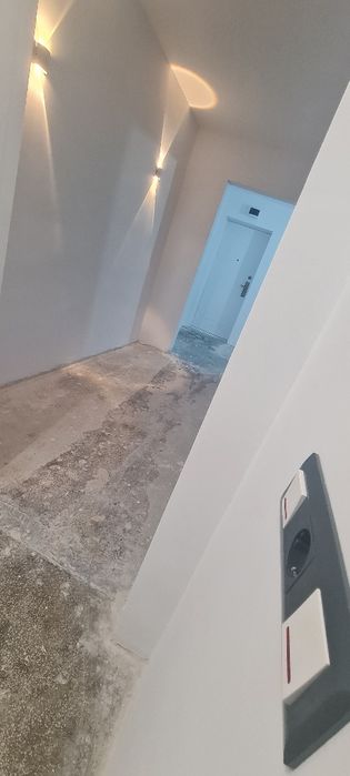 Apartament sau Spatu