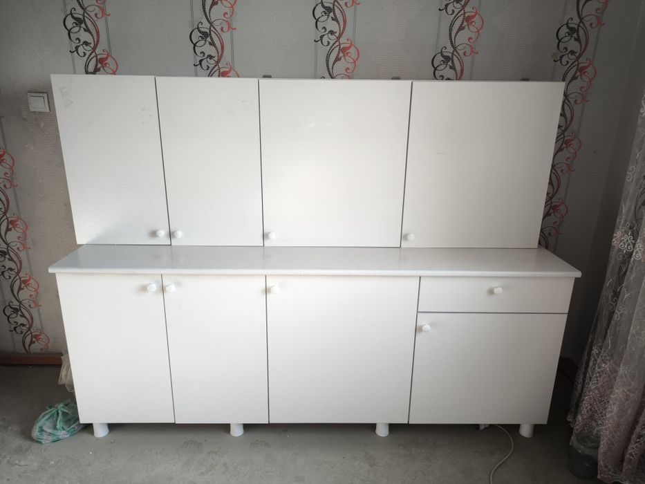 Кухонный шкаф 2метр