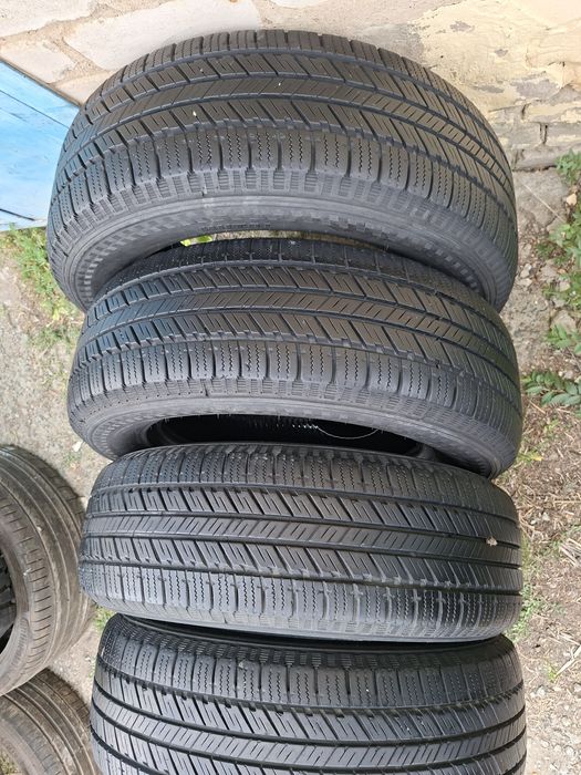 Продам шины 235/65/17 Китай
