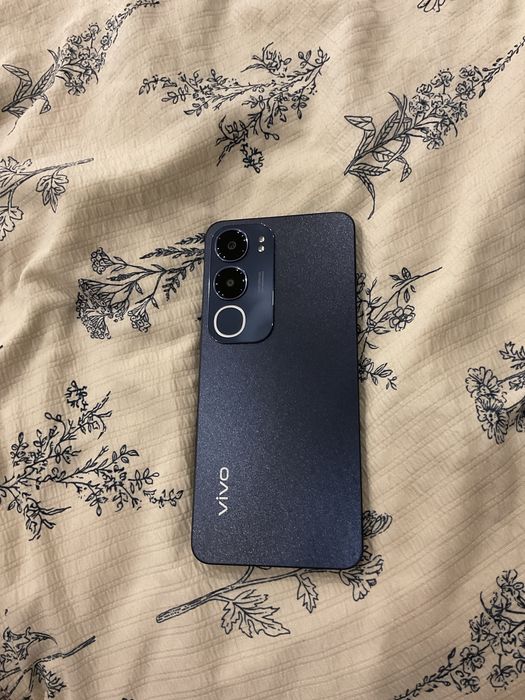 Смартфон Vivo Y19s Pro