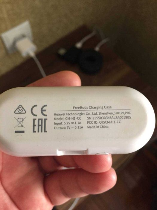 Беспроводные наушники HUAWEI FreeBuds (оригинал)