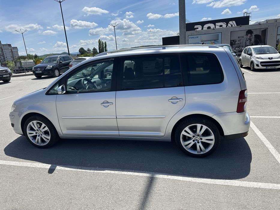 VW TOURAN 1.4 TSI. 170 коня