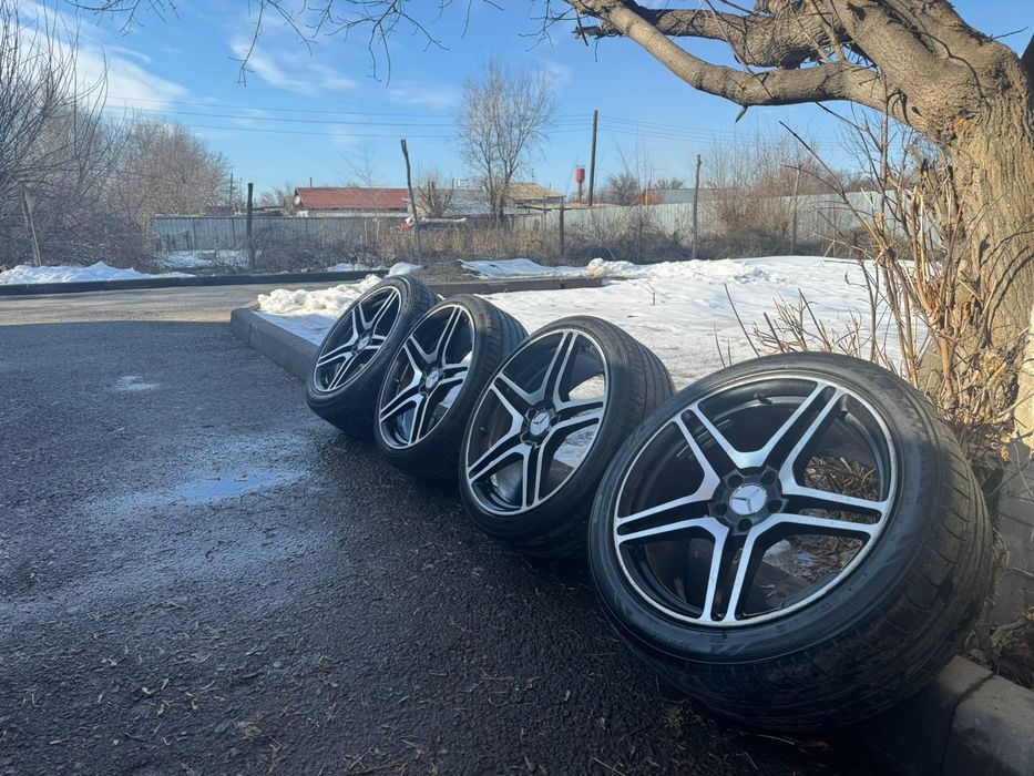 Продам колеса  с дисками