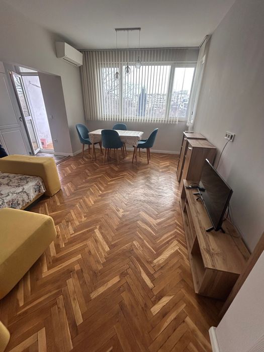 Дава се под наем Двустаен апартамент в Варна, Автогара - 60 кв.м за 598.23 € - Снимка #3