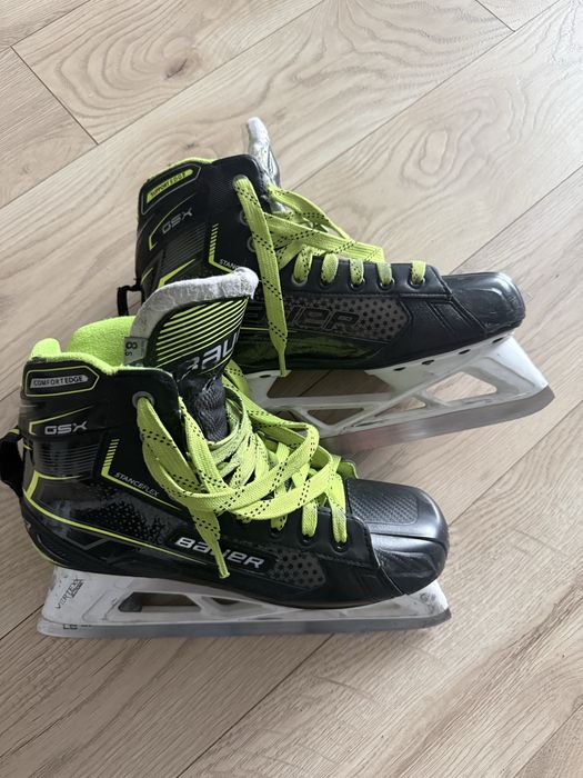 Продам коньки вратарские