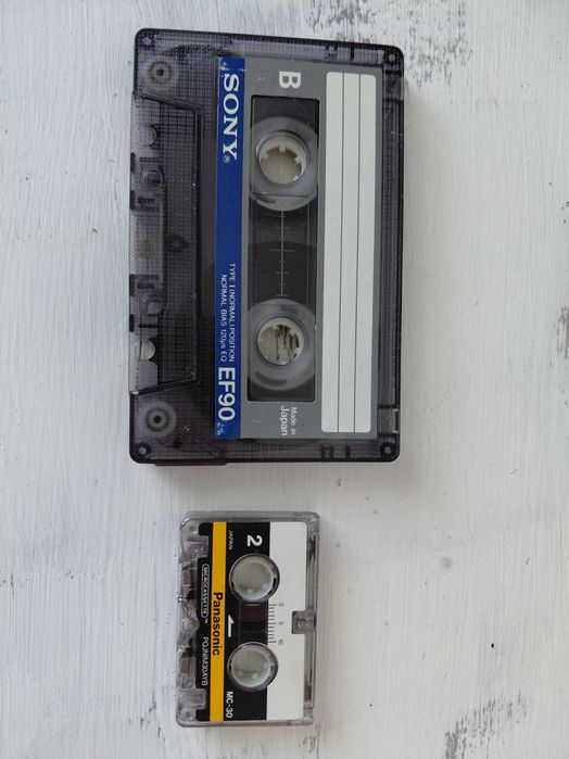 Мини касета за диктофон Panasonic и аудио касета Sony