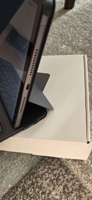 Honor P Pad X9 таблет с Оригинален кейс клавиатура