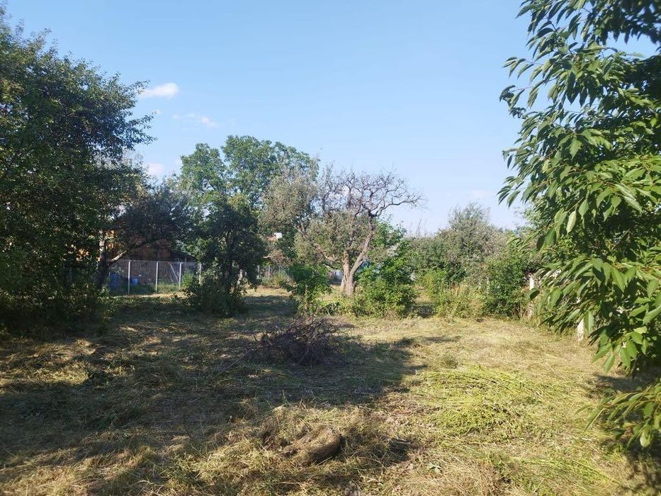 Vând teren intravilan Măneciu Pamanteni