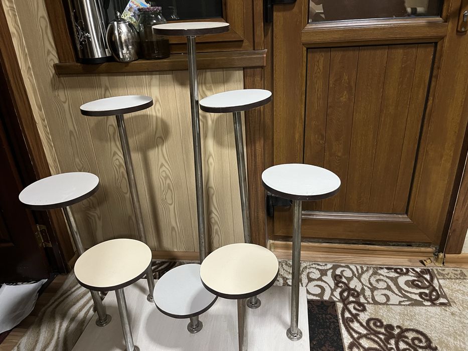 2 подставка цветы. Гул учун подставка 2 та бор