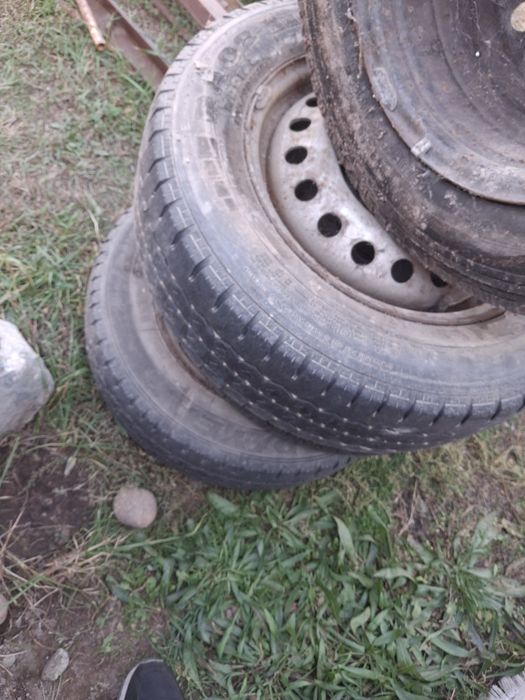 Резина сатам всесезонка  Б/У