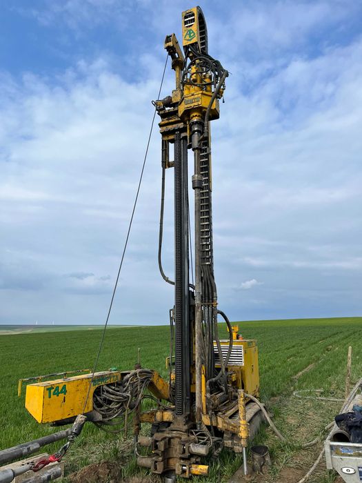 utilaj autopropulsat de foraj Beretta T44