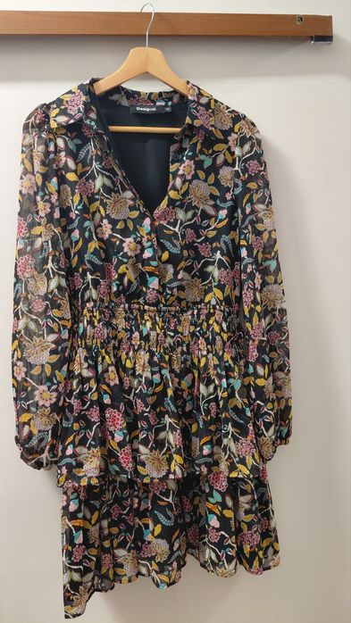 Рокля Desigual цветна