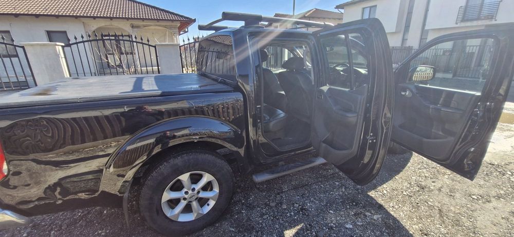 Nissan Navara nu Mitsubishi  L 200