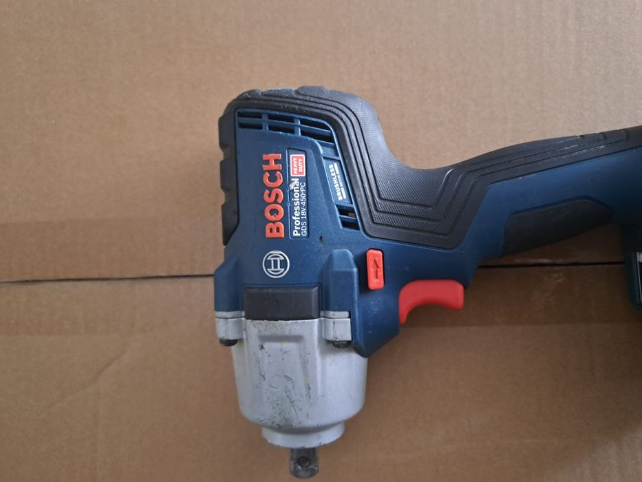 Impact roti Patrat 1/2 Bosch GDS 18V-450PC