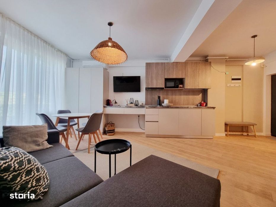 Studio cochet cu vedere la mare, langa nisip