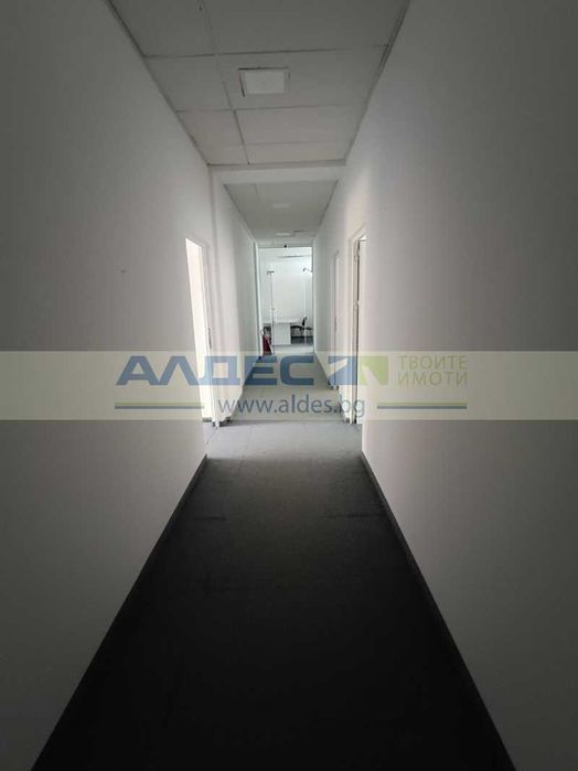 Дава се под наем Офис в София, Овча купел 2 - 237 кв.м за 2132 € - Снимка #10