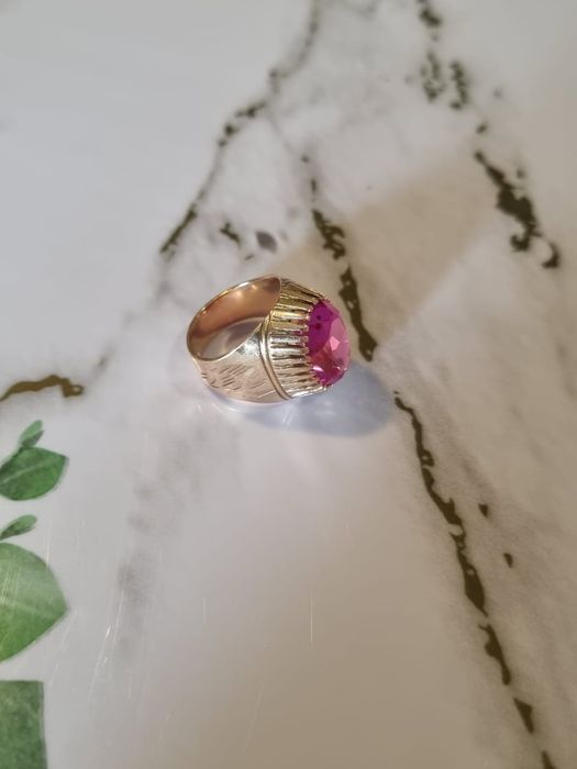 Продам золотое кольцо