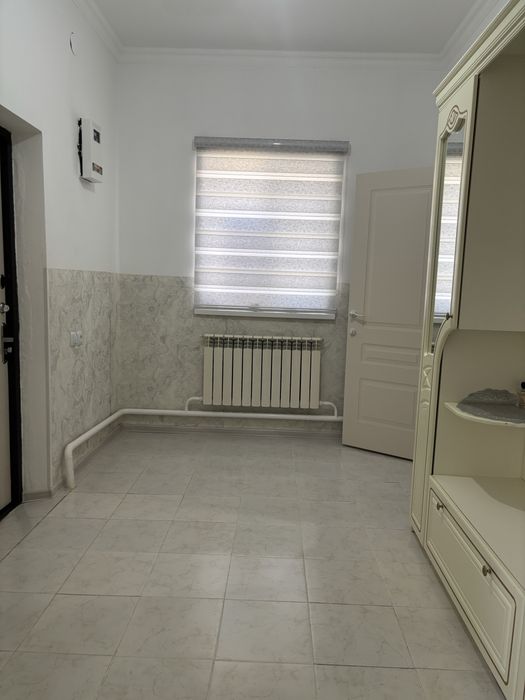 Продам дом 19/5 во дворе есть место для болшого дома