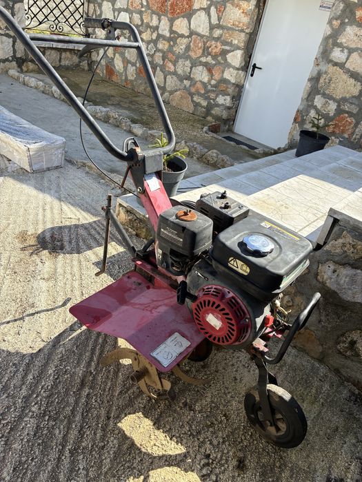 Мото фреза 5.5 коня Гардения