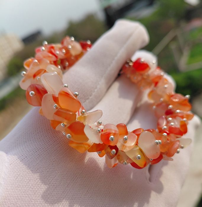 Браслеты из натуральных камней.