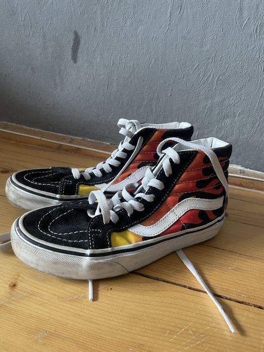 Детски/Женски високи кецове Vans Flame