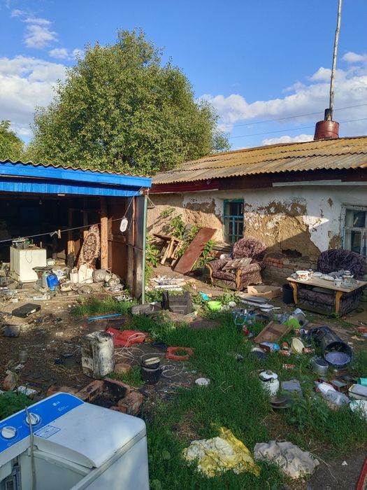 Продам землянку в поселке Владимировка