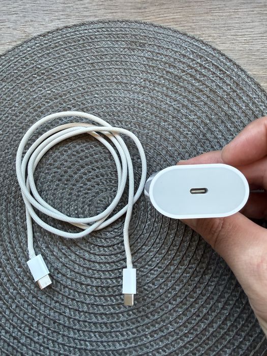 Vand incarcator iphone original Apple 20W