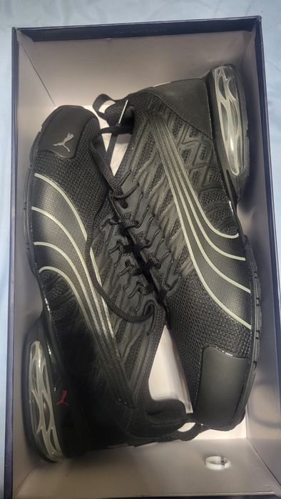 Продам крассовки новые. PUMA.