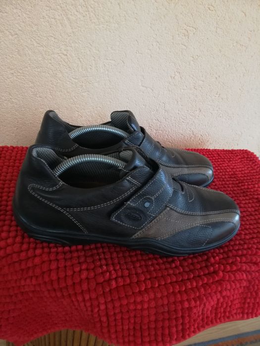 Pantofi Jomos piele bărbati nr 45 cu scai