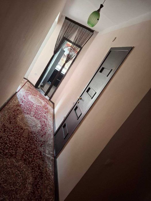 Uy sotiladi barcha qulayliklari bilan