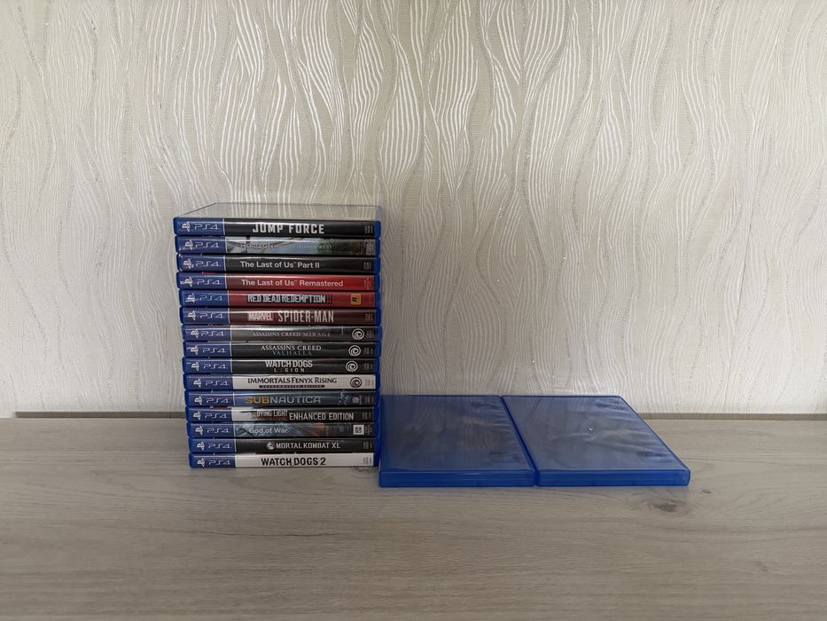 the last of us 2 ps 4 pro second hand si noi de vanzare • Anunturi