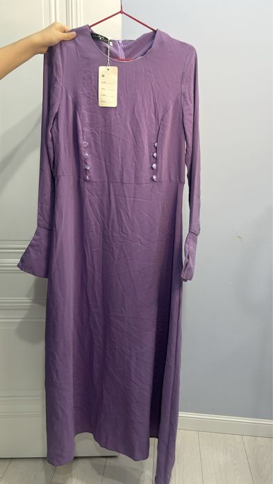 Женские платья , одежда