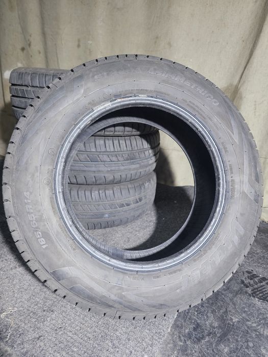 Продам шины Viatti 185/65R14