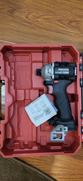Jucărie de insurubat cu impact Parkside Performance 20 Li D3