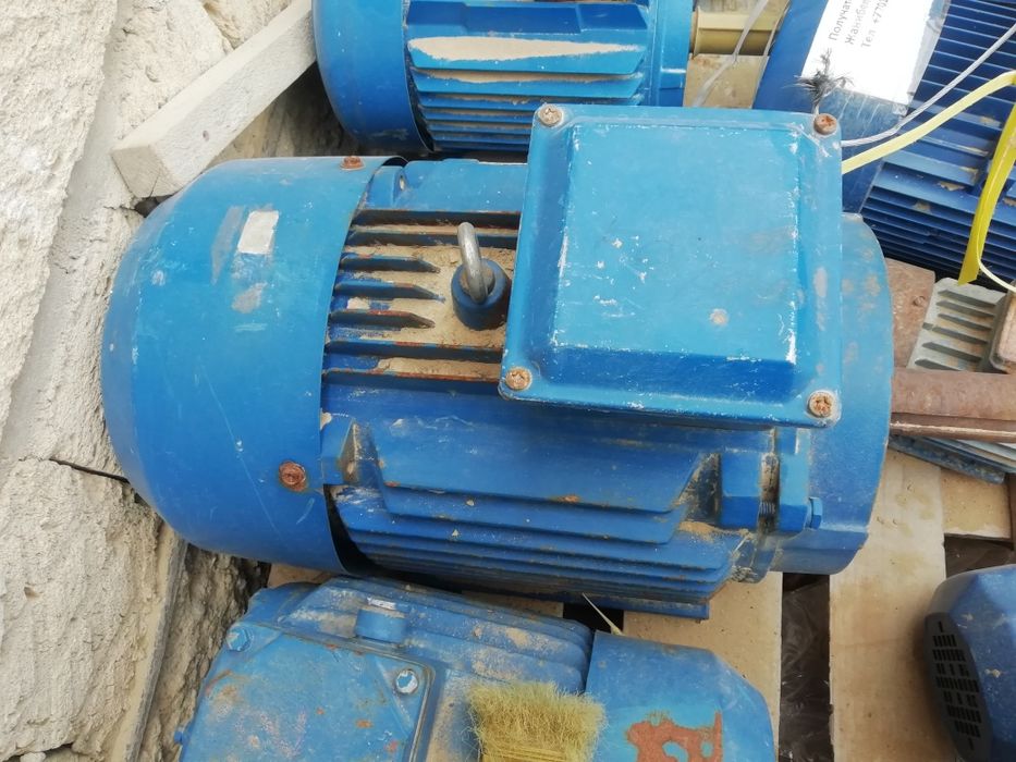 Двигатель асинхронный