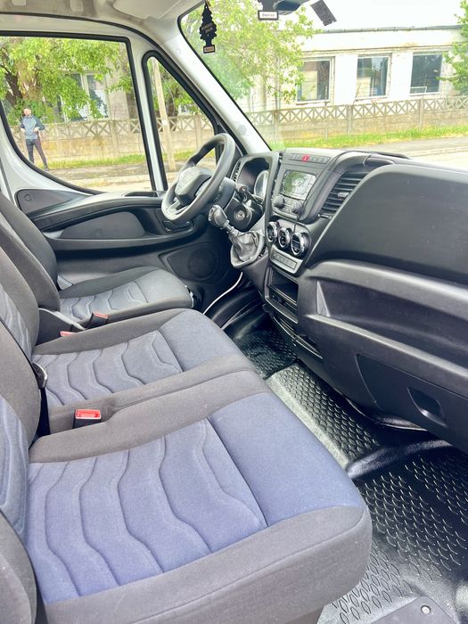 IVECO DAILY 35S14-2.3-KOFFER-BOX-2021- 20 buc-LIFT