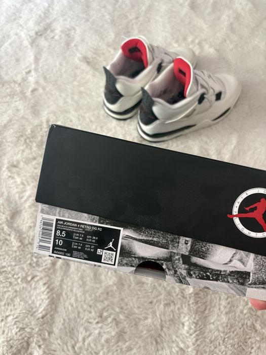 Jordan 4 fight club