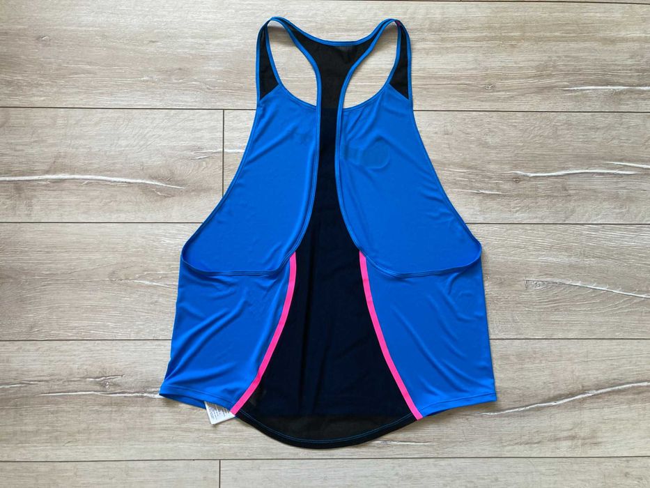 Найк Nike Flow Graphic Dri Fit женски спортен потник размер L